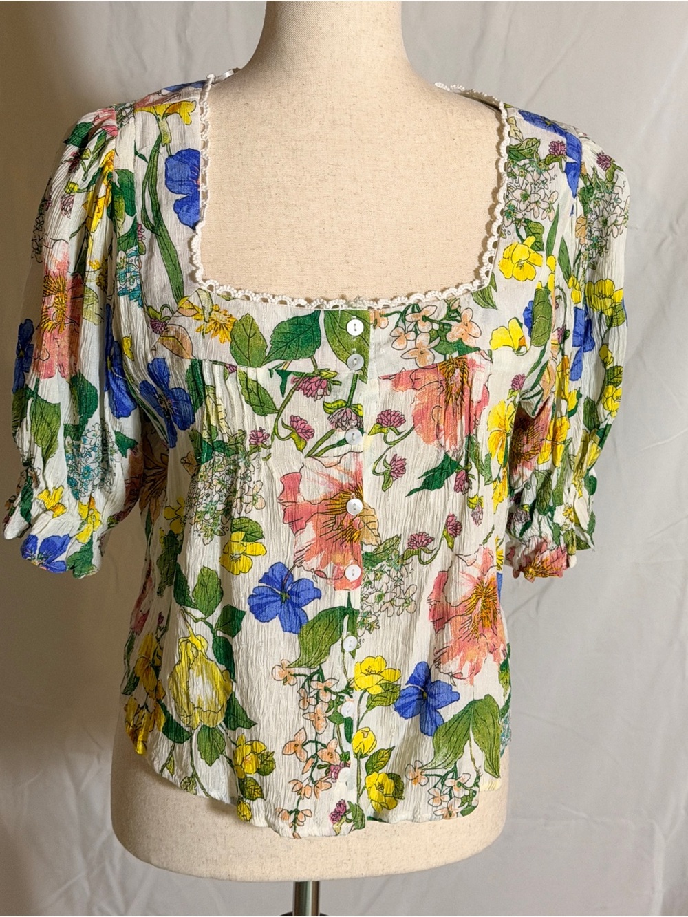 Laura Ashley Cream Floral Square-Neck Blouse peasant top,‎ whimsical,cottagecore